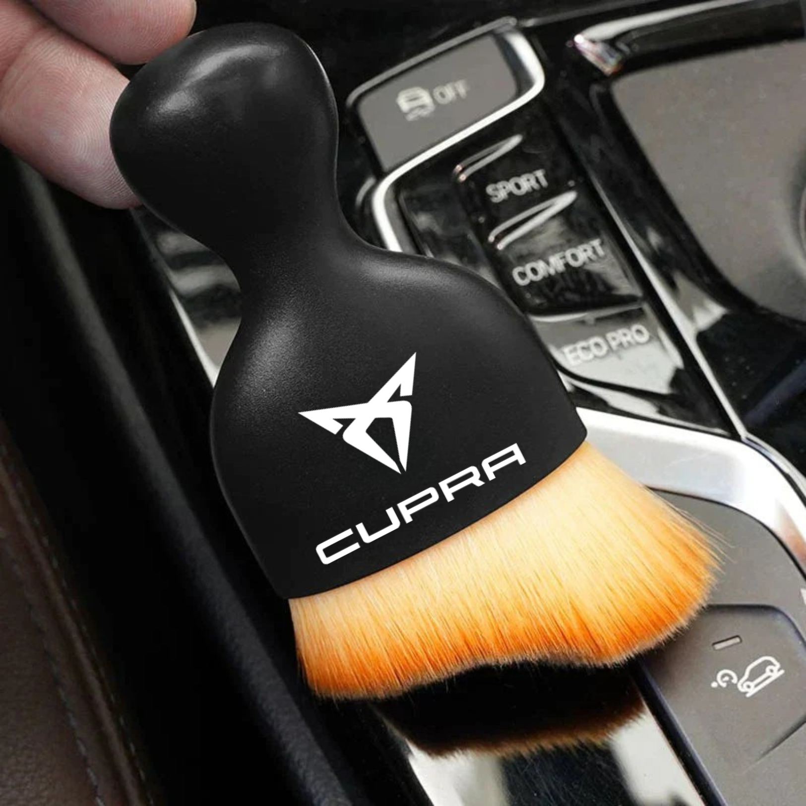 P40 PRO | Brocha de detallado de precisión con el logo de tu carro