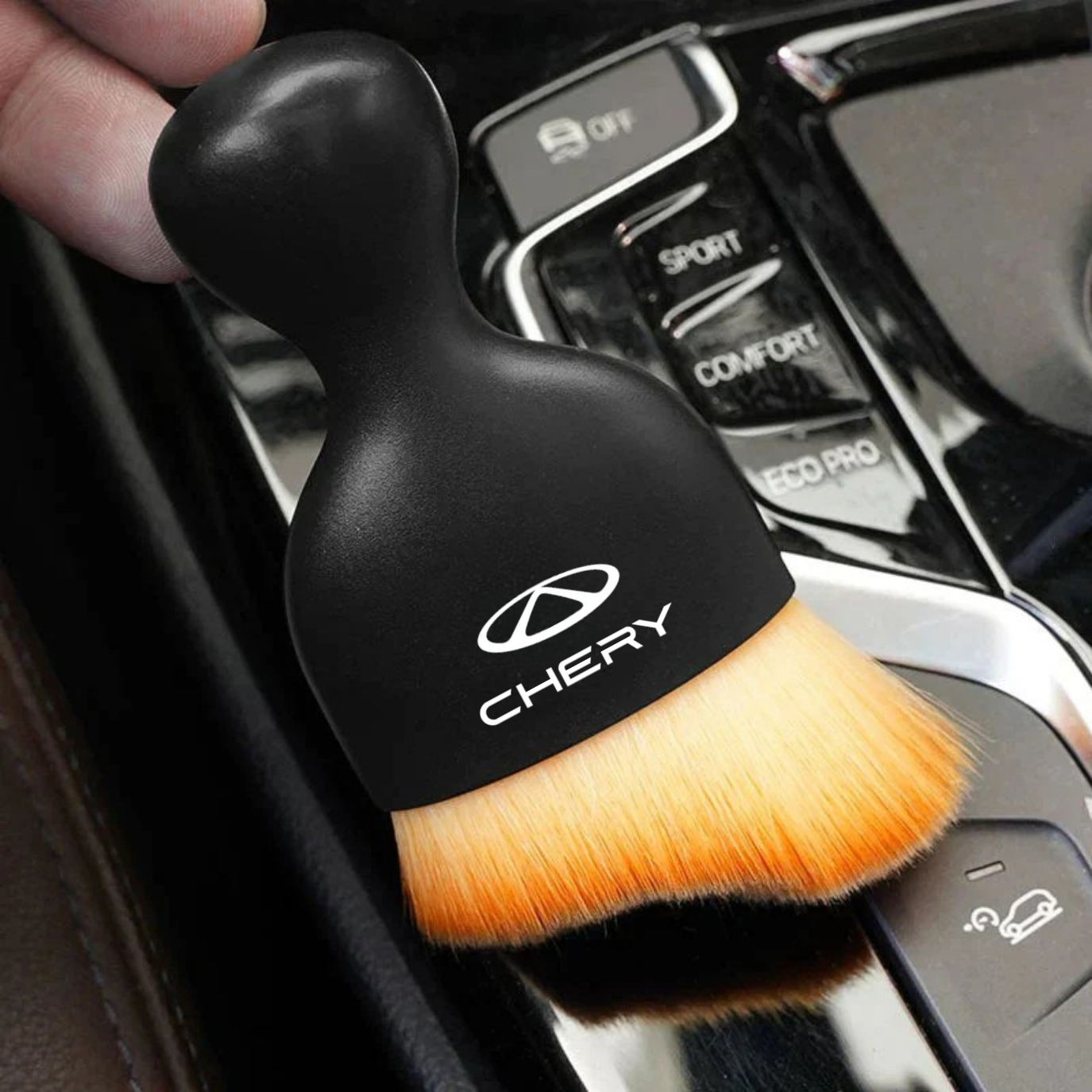 P40 PRO | Brocha de detallado de precisión con el logo de tu carro