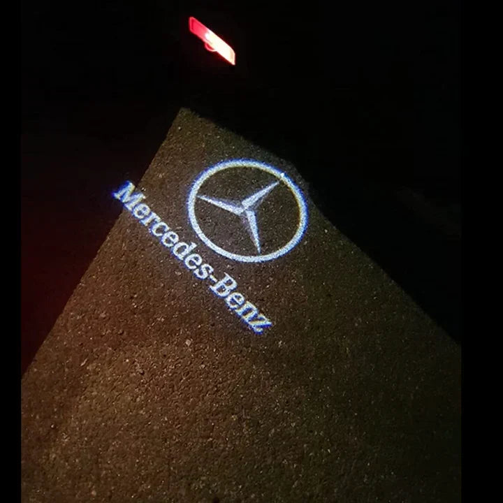 CarLight PRO | Proyectores LED premium con el logo de tu carro para puertas